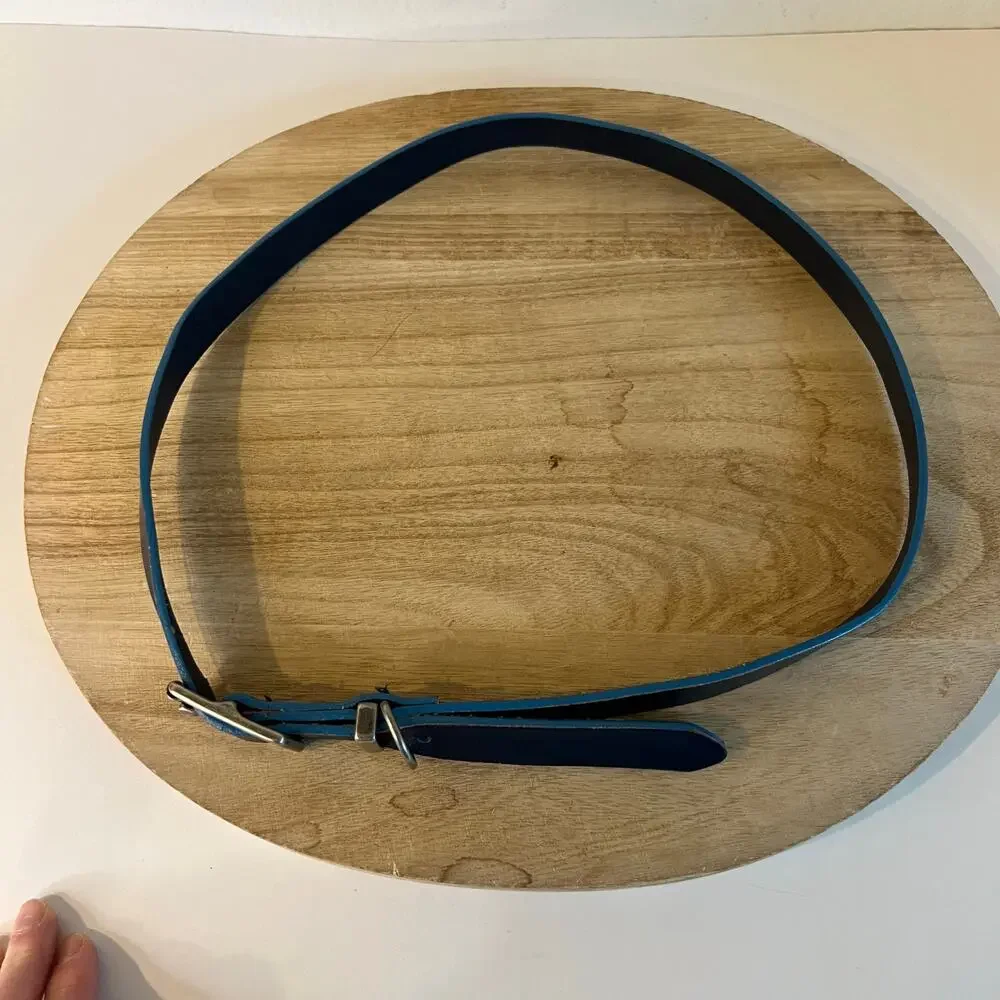 GAP Blue Genuine Leather Silver Utility Buckle Belt Size Medium